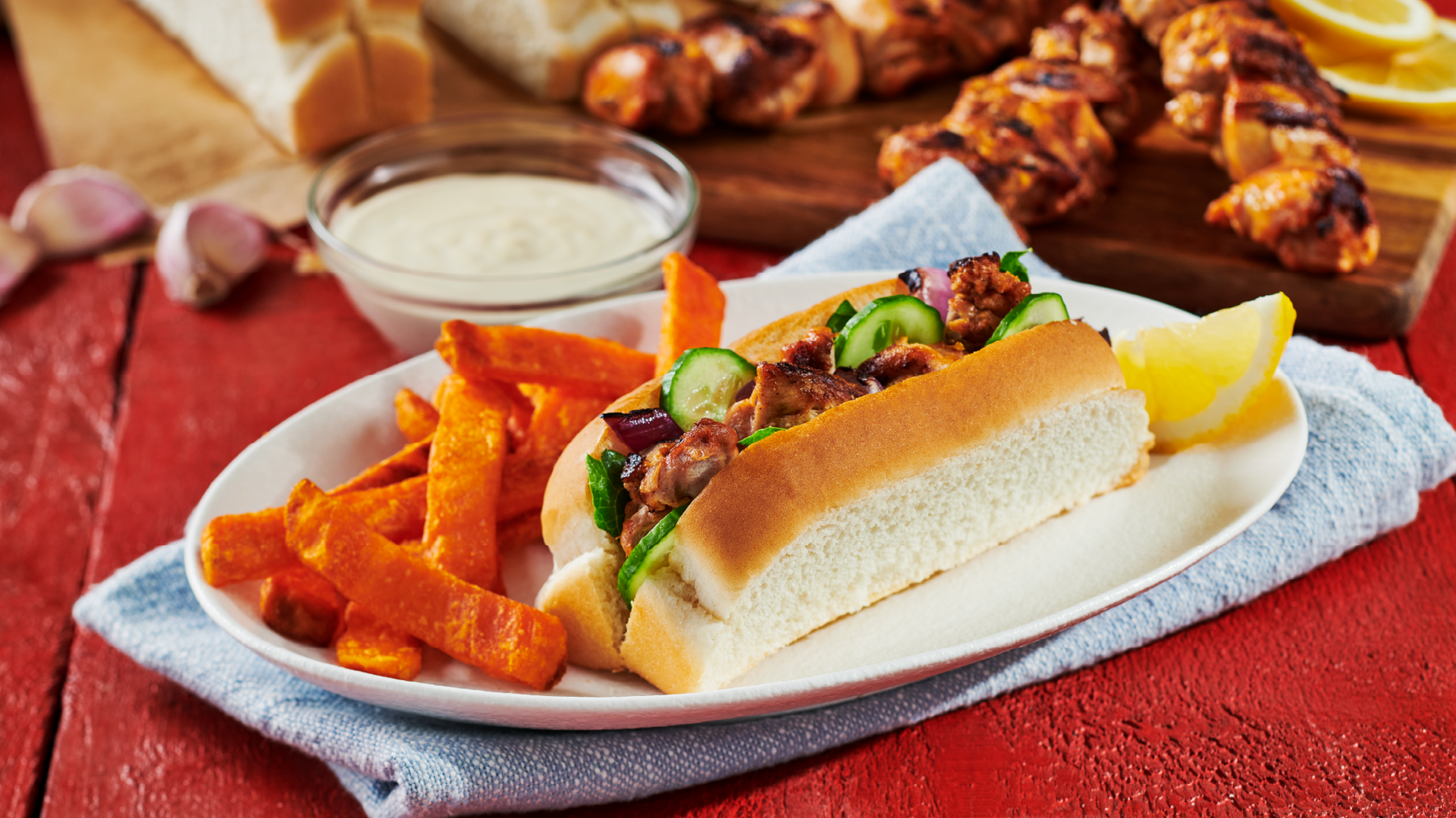 Middle Eastern BBQ Chicken Kabob Bun